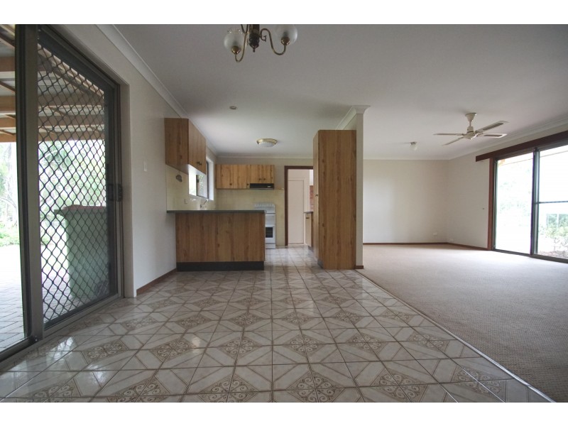 274 Mount Crosby Road, Chuwar QLD 4306