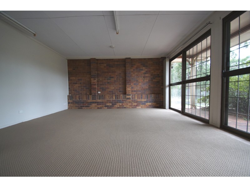 274 Mount Crosby Road, Chuwar QLD 4306