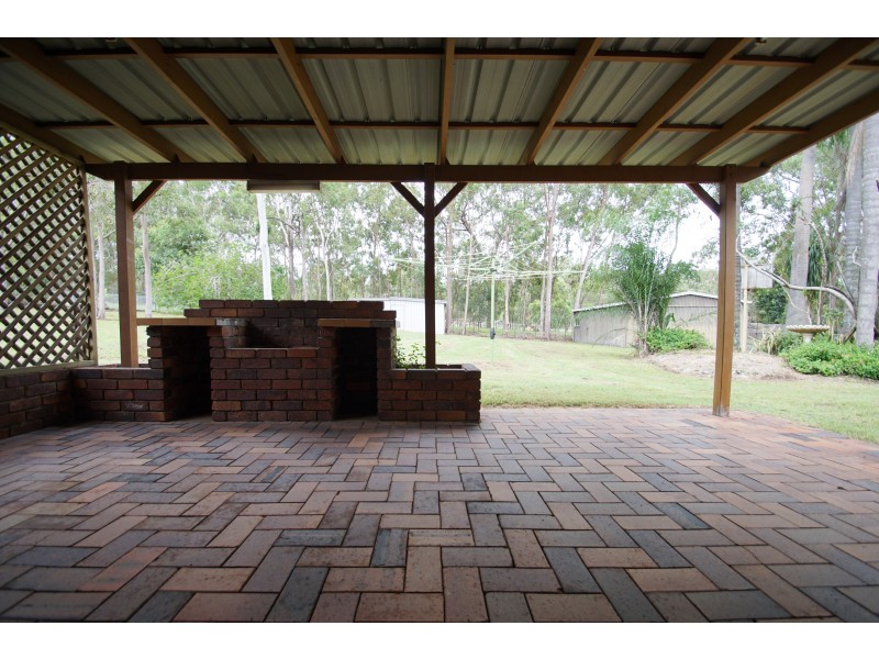 274 Mount Crosby Road, Chuwar QLD 4306