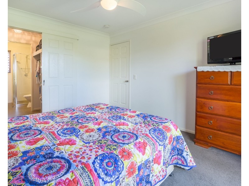 2 Dougal Crescent, Rosewood QLD 4340