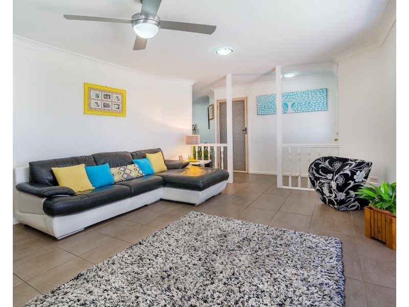 2 Dougal Crescent, Rosewood QLD 4340