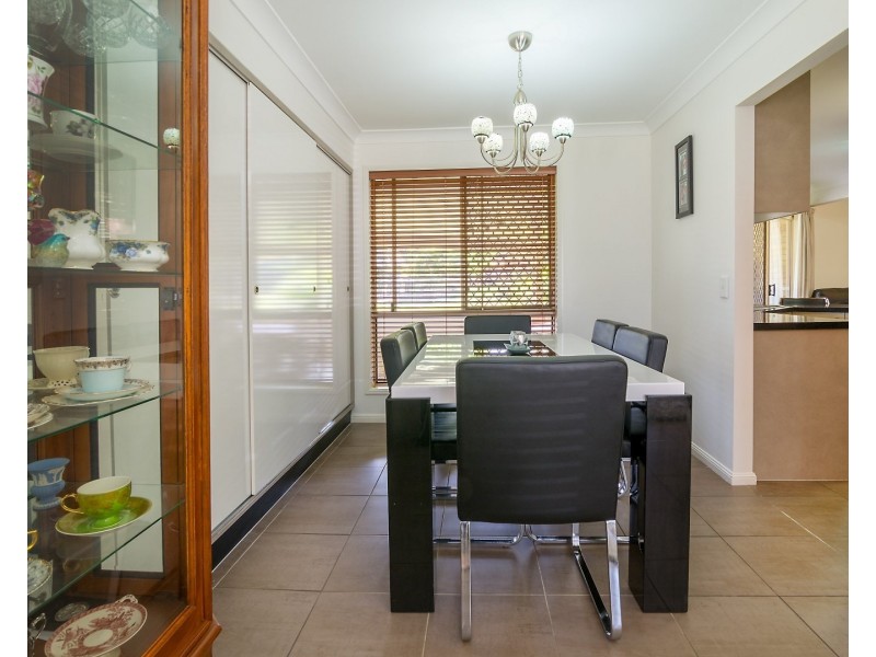2 Dougal Crescent, Rosewood QLD 4340