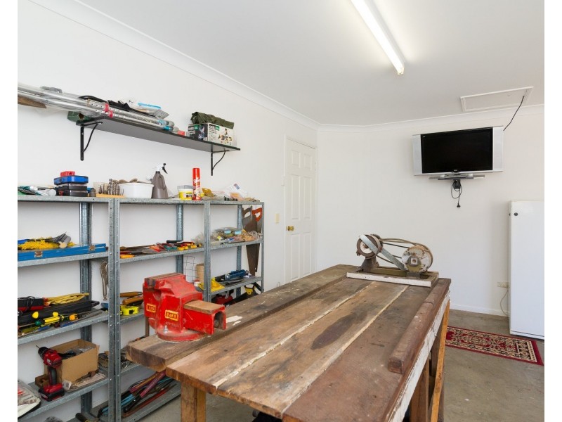 2 Dougal Crescent, Rosewood QLD 4340