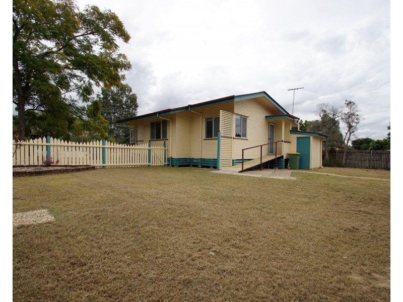 24 Baillieston Street, Leichhardt QLD 4305