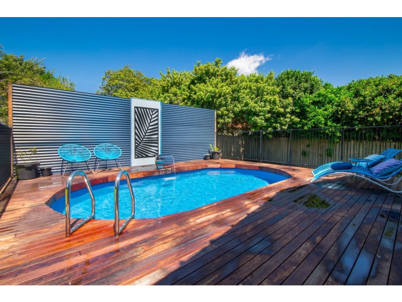 20 Flinders Drive, Leichhardt QLD 4305