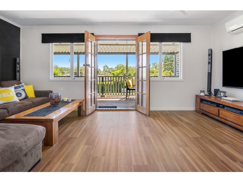 20 Flinders Drive, Leichhardt QLD 4305