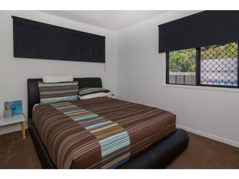 20 Flinders Drive, Leichhardt QLD 4305