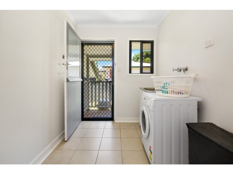 20 Flinders Drive, Leichhardt QLD 4305
