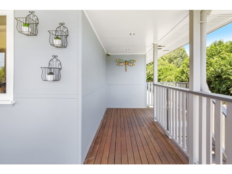 20 Flinders Drive, Leichhardt QLD 4305