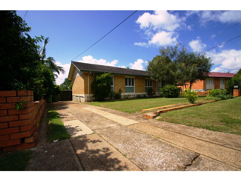 3 Lawson Street, Leichhardt QLD 4305