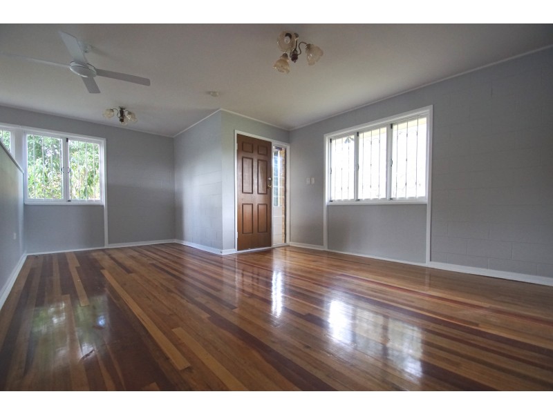3 Lawson Street, Leichhardt QLD 4305