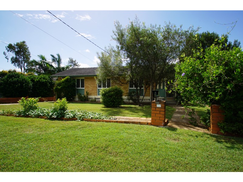 3 Lawson Street, Leichhardt QLD 4305