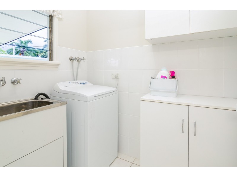 25 Teape Street, Silkstone QLD 4304