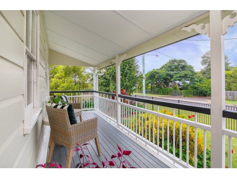 25 Teape Street, Silkstone QLD 4304