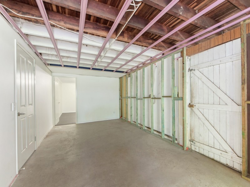 6 Mangonia Street, Raceview QLD 4305