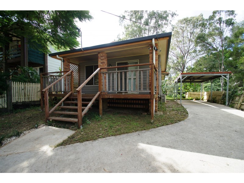 12 James Street, Bundamba QLD 4304