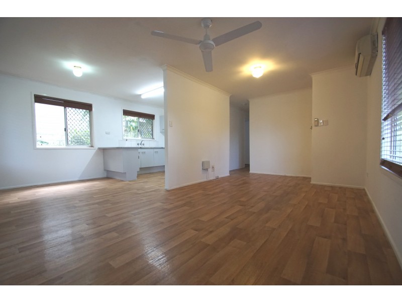 12 James Street, Bundamba QLD 4304