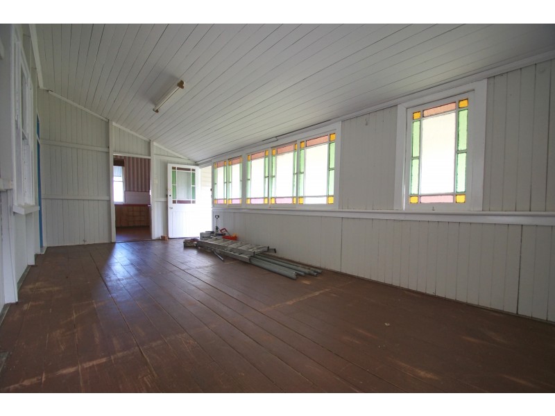 21 Green Street, Booval QLD 4304