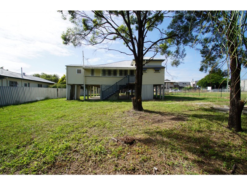 21 Green Street, Booval QLD 4304