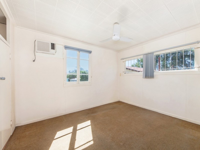 40 Hayes Street, Brassall QLD 4305