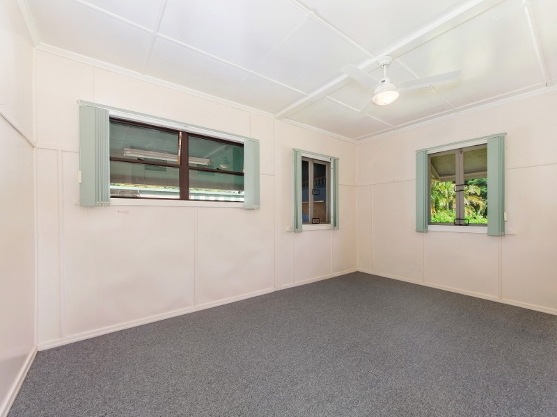 40 Hayes Street, Brassall QLD 4305