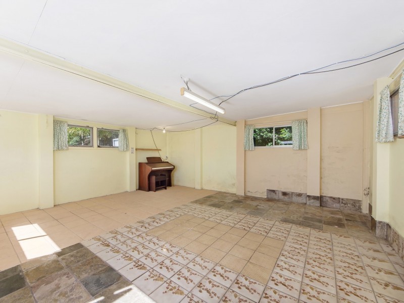 40 Hayes Street, Brassall QLD 4305