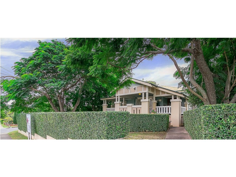 62 Glebe Road, Newtown QLD 4305