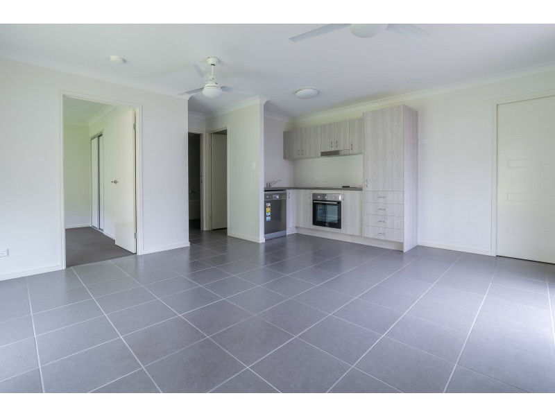 2/22 Nelson Circuit, Brassall QLD 4305