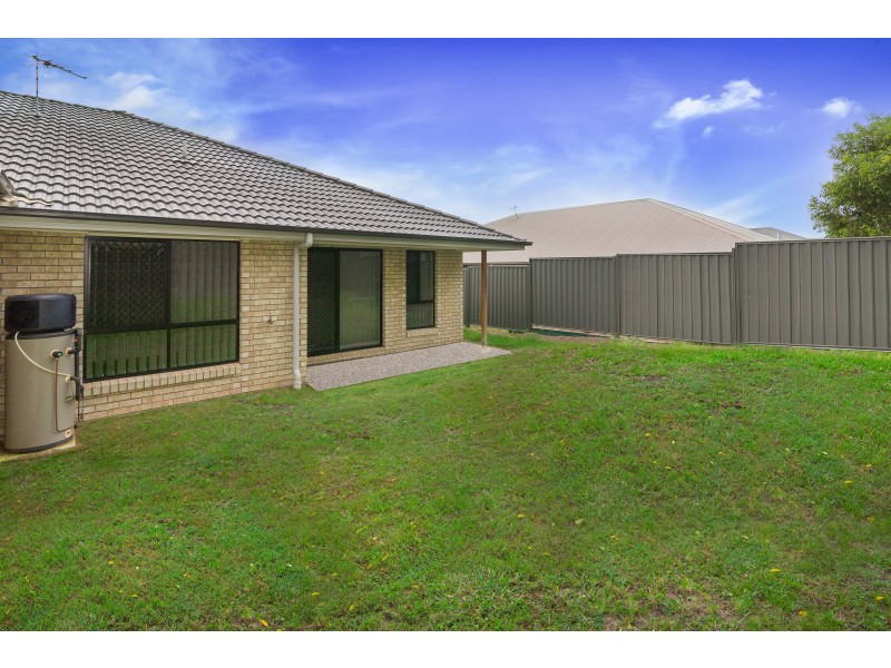 2/22 Nelson Circuit, Brassall QLD 4305