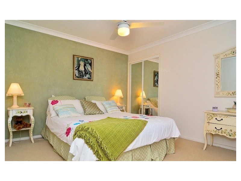 953 Middle Road, Peak Crossing QLD 4306