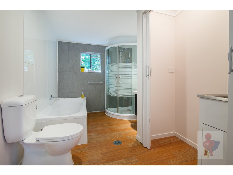 4 Madden Lane, Rosewood QLD 4340