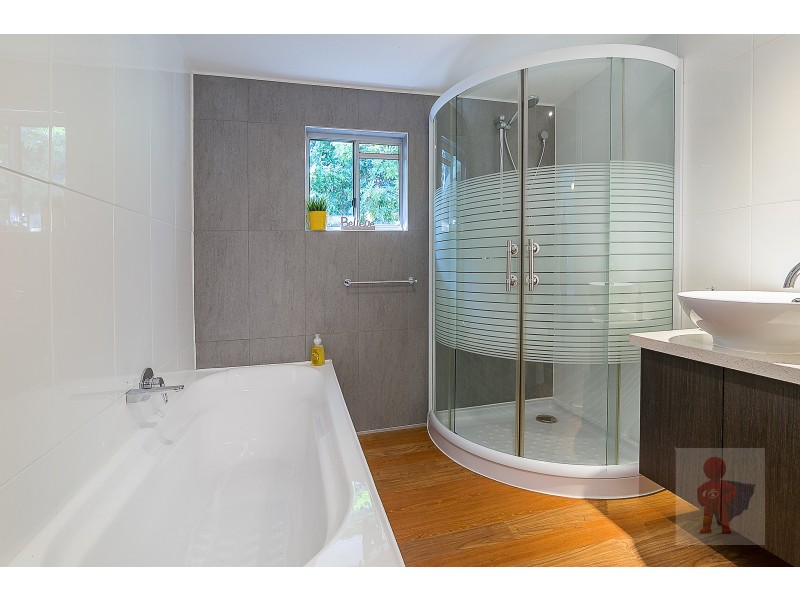 4 Madden Lane, Rosewood QLD 4340