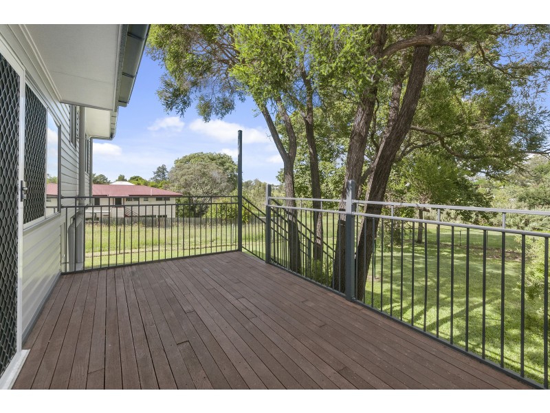 103 Brisbane Road, Riverview QLD 4303