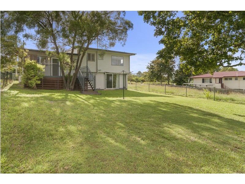103 Brisbane Road, Riverview QLD 4303