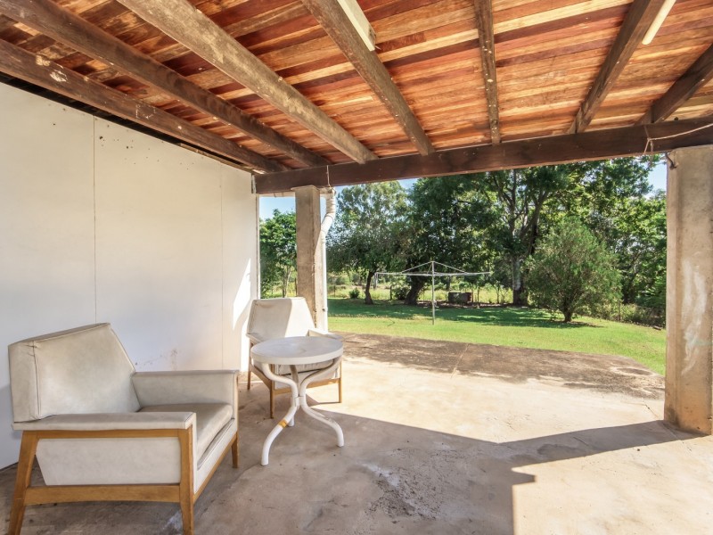 6 Mary Street, Blackstone QLD 4304