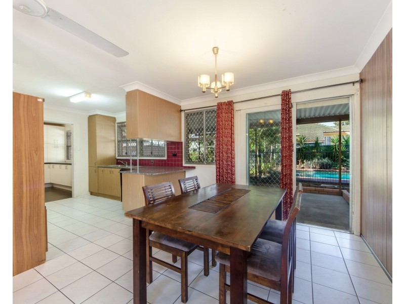 17 Adam Street, One Mile QLD 4305