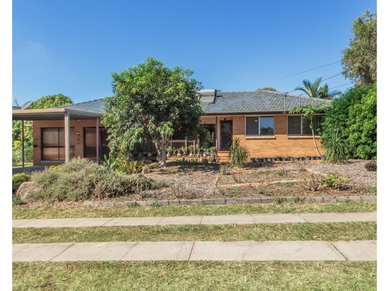 17 Adam Street, One Mile QLD 4305