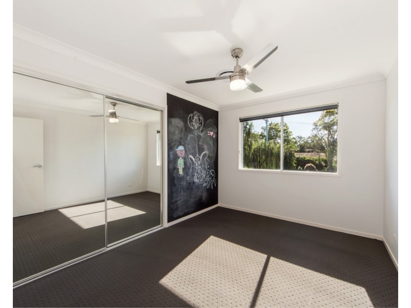 32 Sydney Street, Brassall QLD 4305