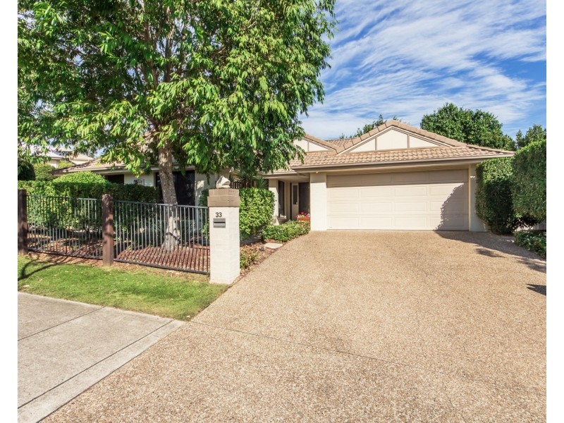 33 Summit Drive, Springfield Lakes QLD 4300