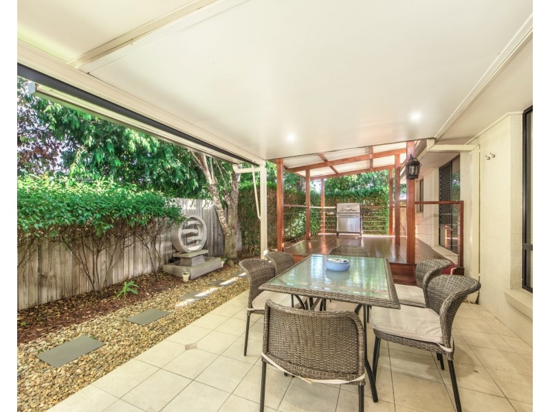33 Summit Drive, Springfield Lakes QLD 4300
