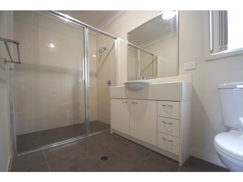 21/40 Gledson Street, North Booval QLD 4304