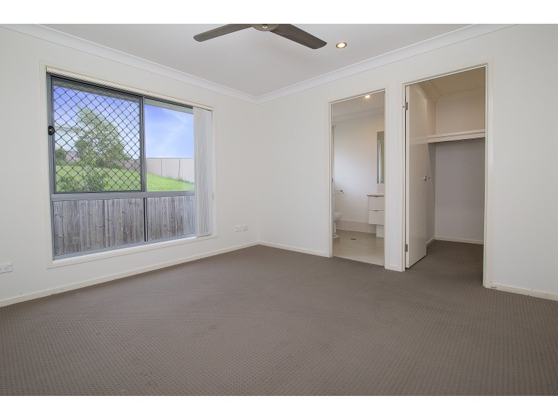 16 Denman Drive, Bundamba QLD 4304