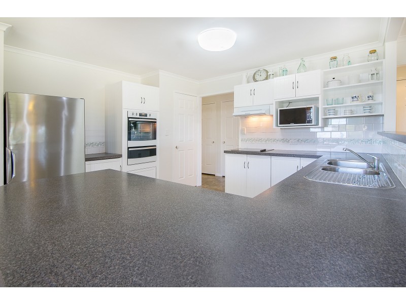 63 Elm Road, Walloon QLD 4306