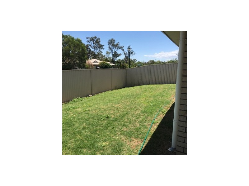 34 Sophie Street, Raceview QLD 4305