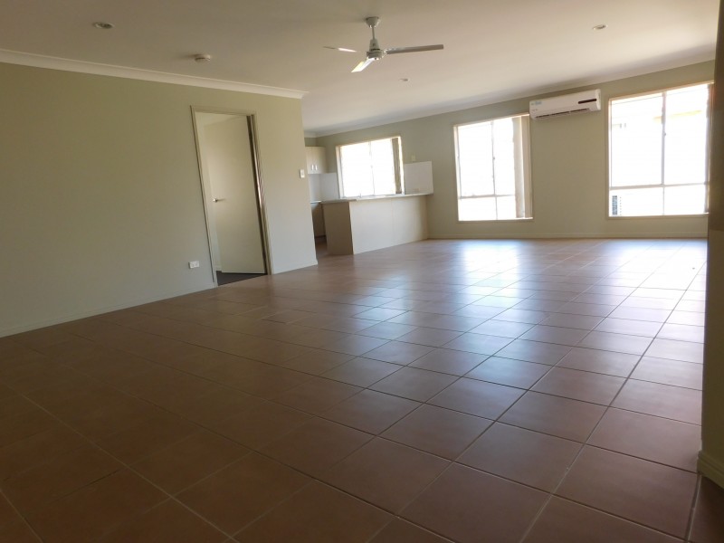 34 Sophie Street, Raceview QLD 4305