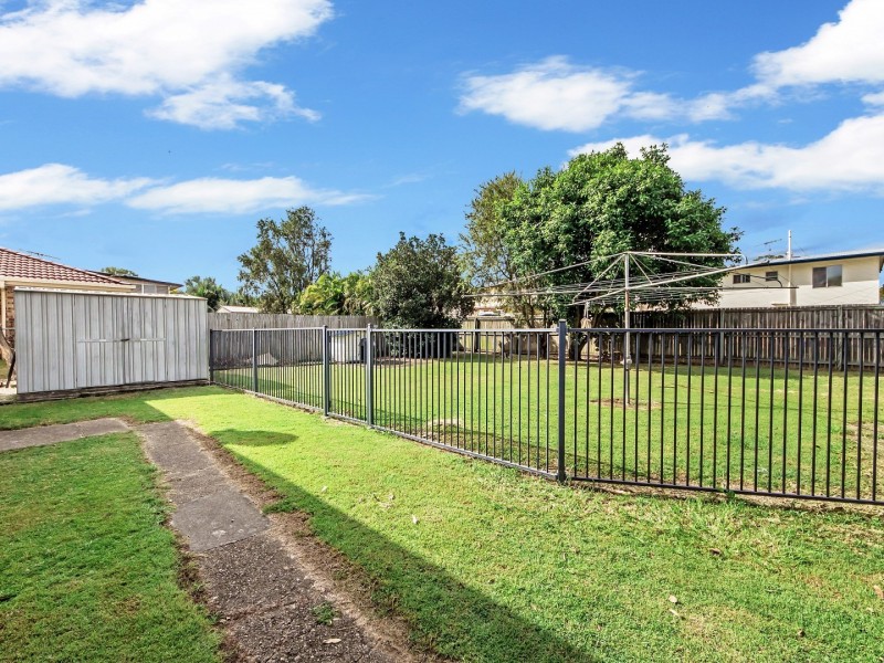 42 Briggs Road, Raceview QLD 4305