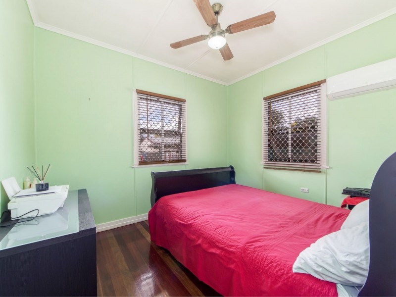 42 Briggs Road, Raceview QLD 4305