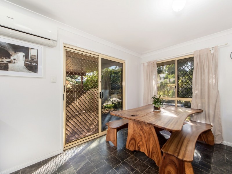 61 Cowley Drive, Flinders View QLD 4305