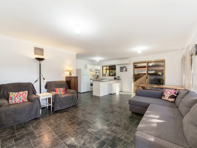 61 Cowley Drive, Flinders View QLD 4305