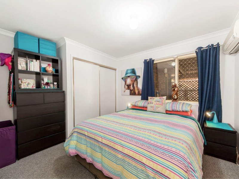 61 Cowley Drive, Flinders View QLD 4305